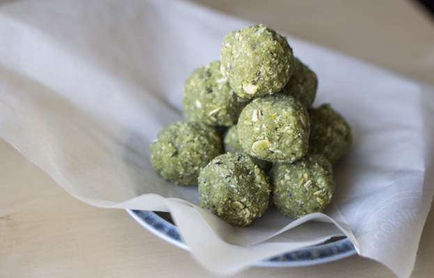Lemon Matcha Energy Balls